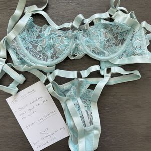 Lingerie set