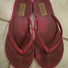 Flojo flip flops