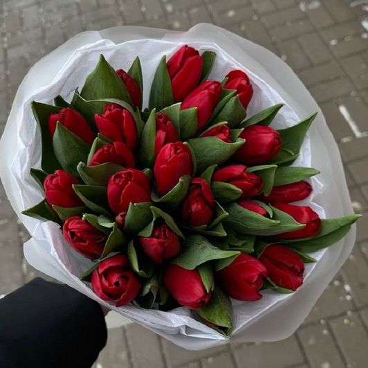 Treat me to my favorite flowers