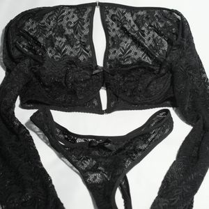 2 piece black Lace set