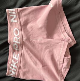 Pink nike pro leggings