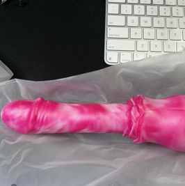Rosey Dildo