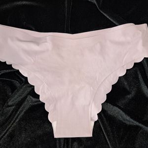 Scalloped Edge Seamless Pink Cheeky Panties