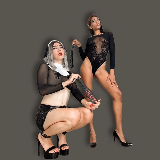Photoset Domina in high heels
