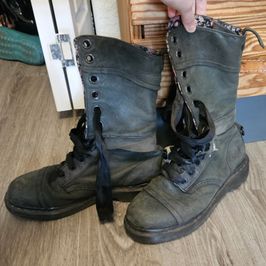 Genuine leather Dr Martens boots