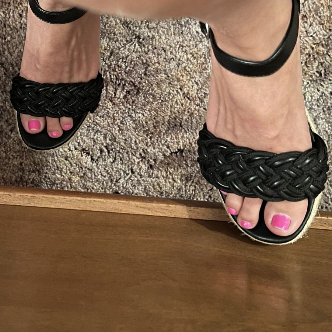 Get my toes done for me