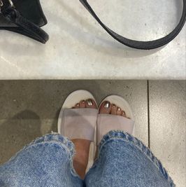 shopping time babe