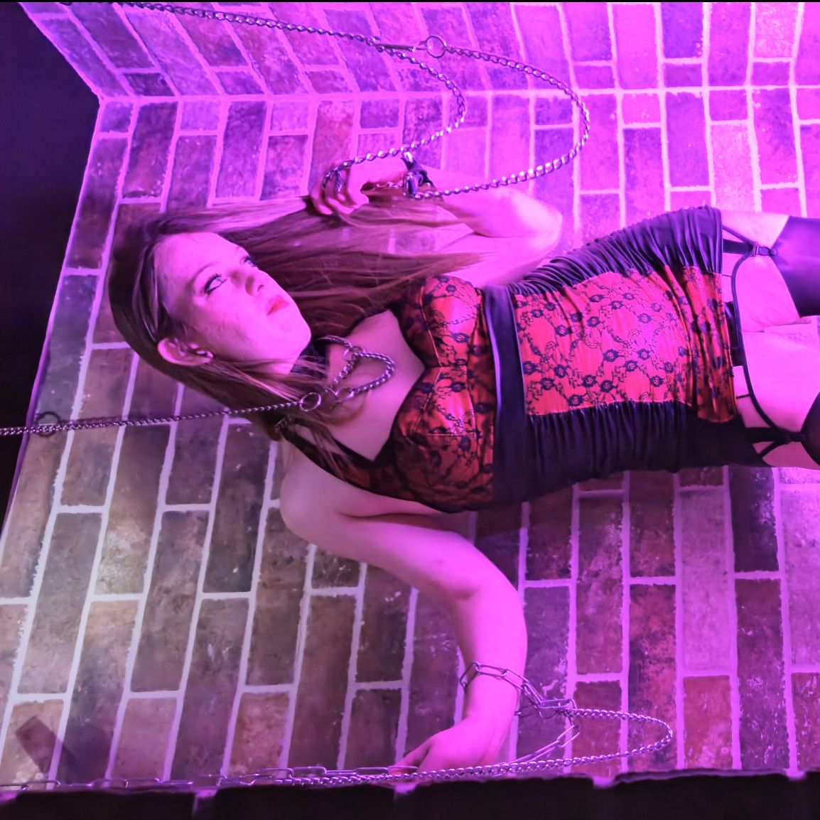 Kinky Camii On Set for _Goth_Girl_ Photo Set :21: