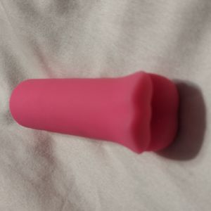 Hot Pink LIPS Vibrator