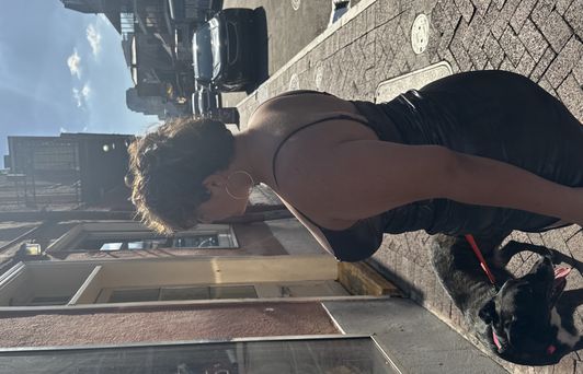 Just turned 18 and is an absolute cum dumpster!