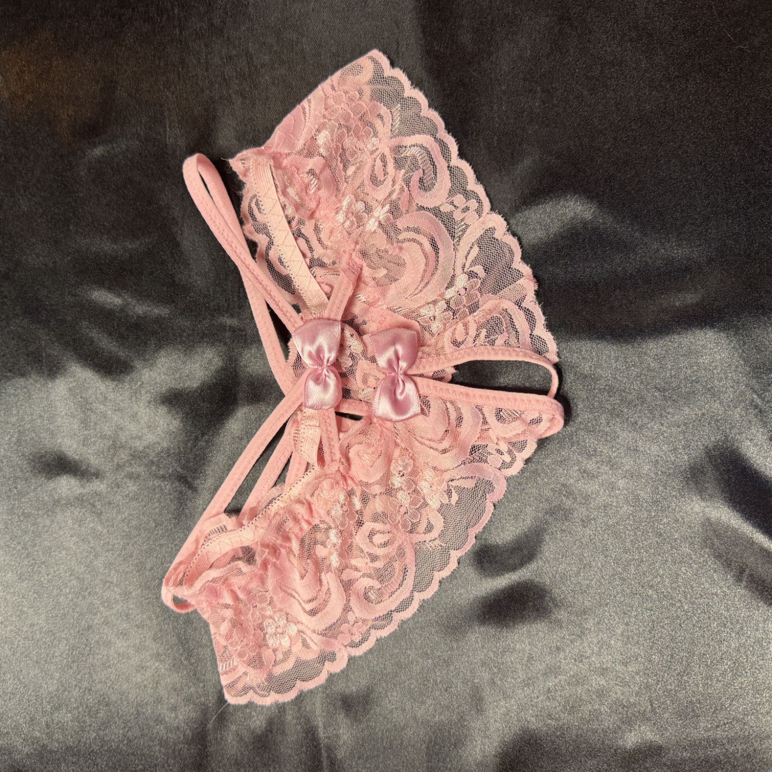 pretty pink lace panties never washed