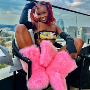 Your Favourite PETITE