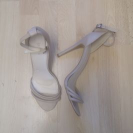 Red Kiss Beige Heels UK Size 8