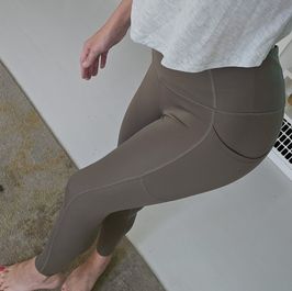 1 Pair Of Yoga Pants Plus Any 5 Vids