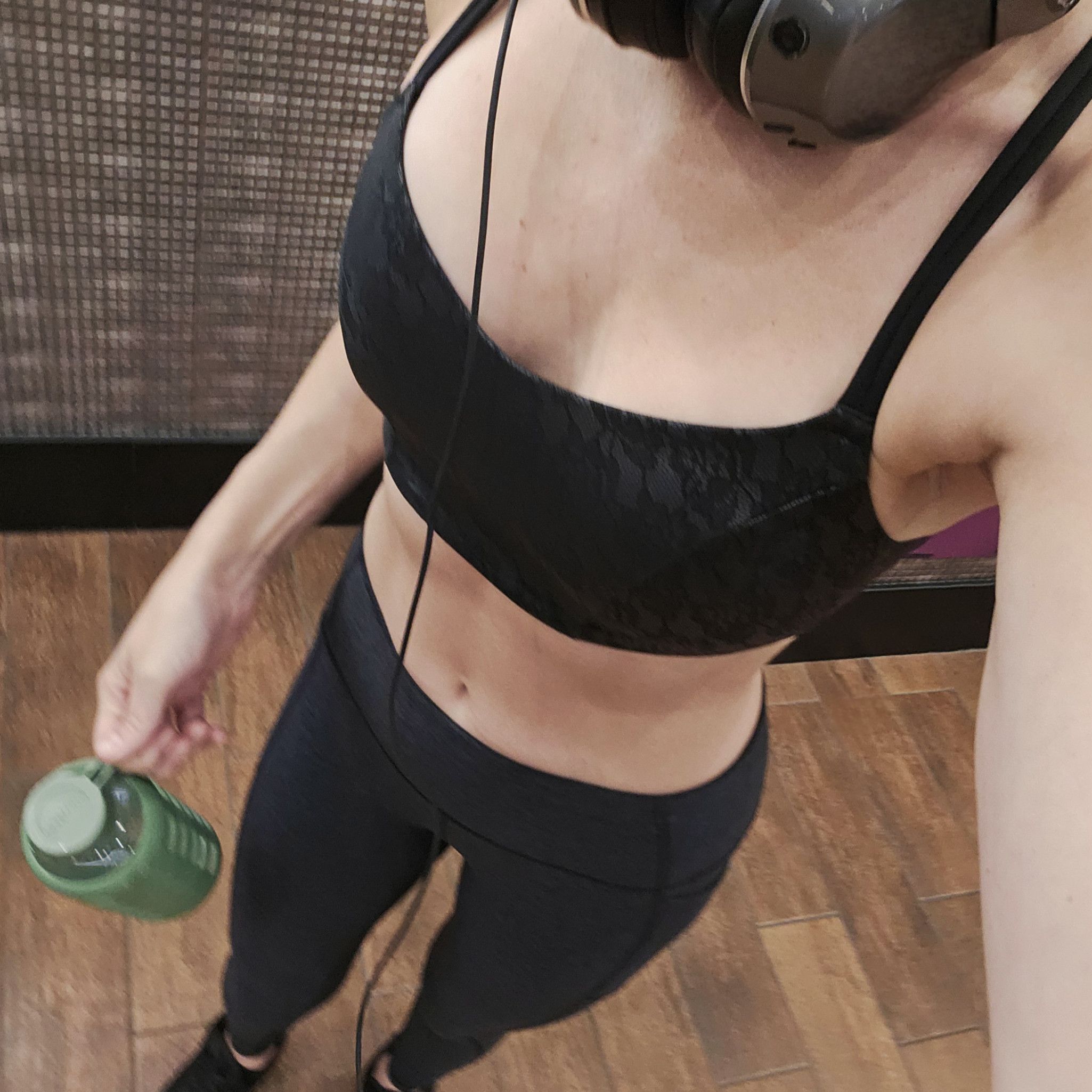 VS Black Gym Outfit Plus 3 Vids
