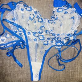 Worn lingerie Straight From The Video Playful step-Mom Shares Bed