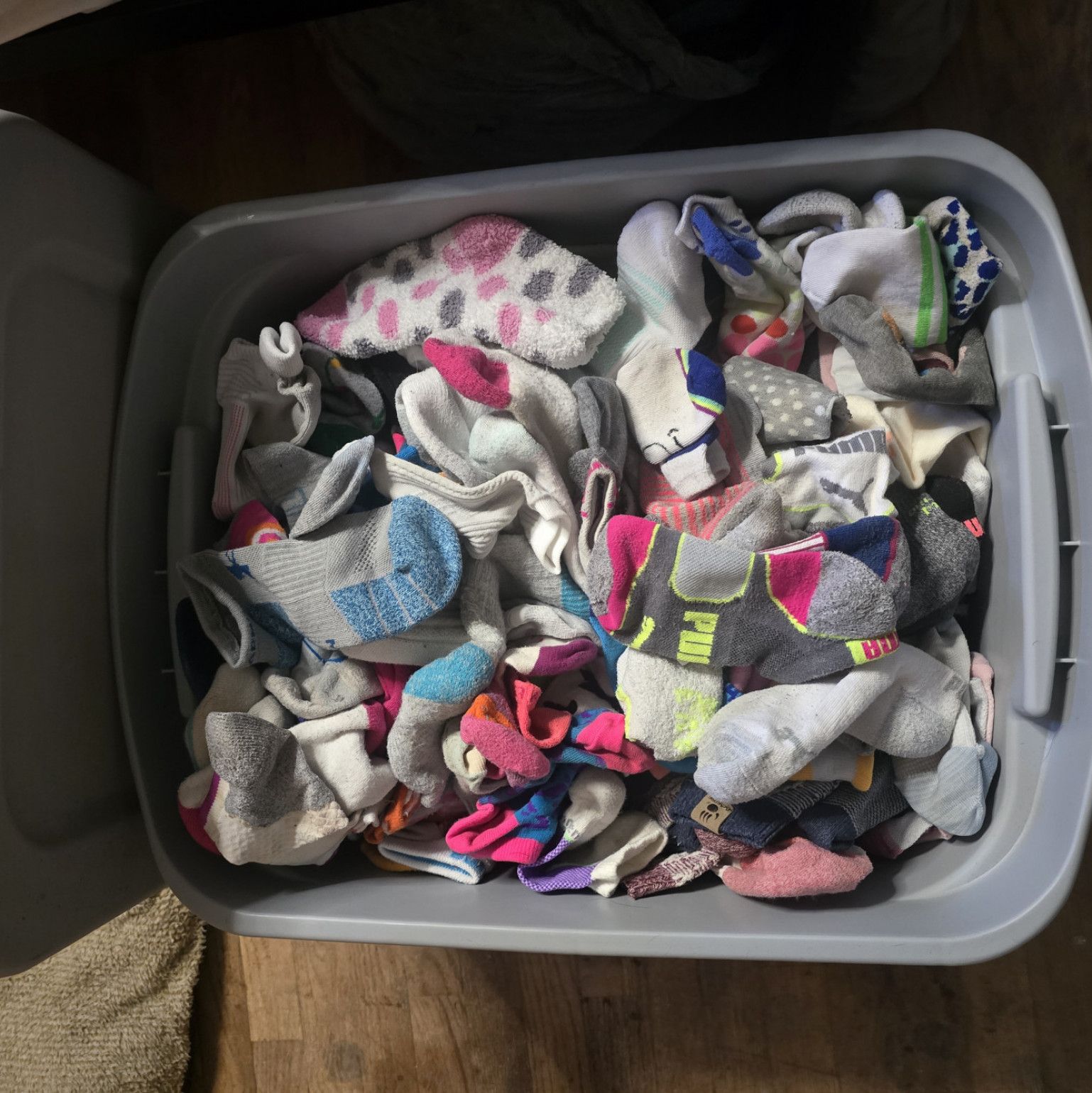 10 pairs of matching socks