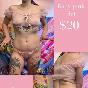 Cute pink set