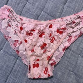 Cherry cheeky panty