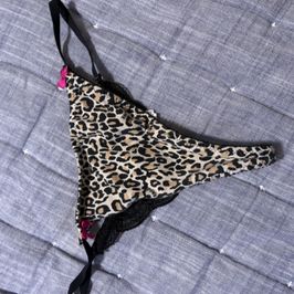 Sexy cheetah g string