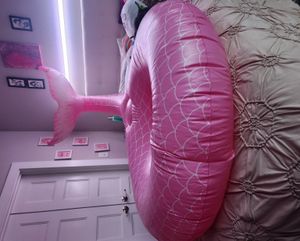 Pink Mermaid Tail Pool Ring