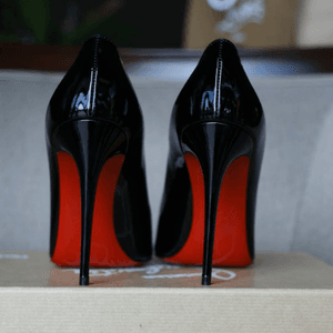 TRIBUTE TO MY FEET