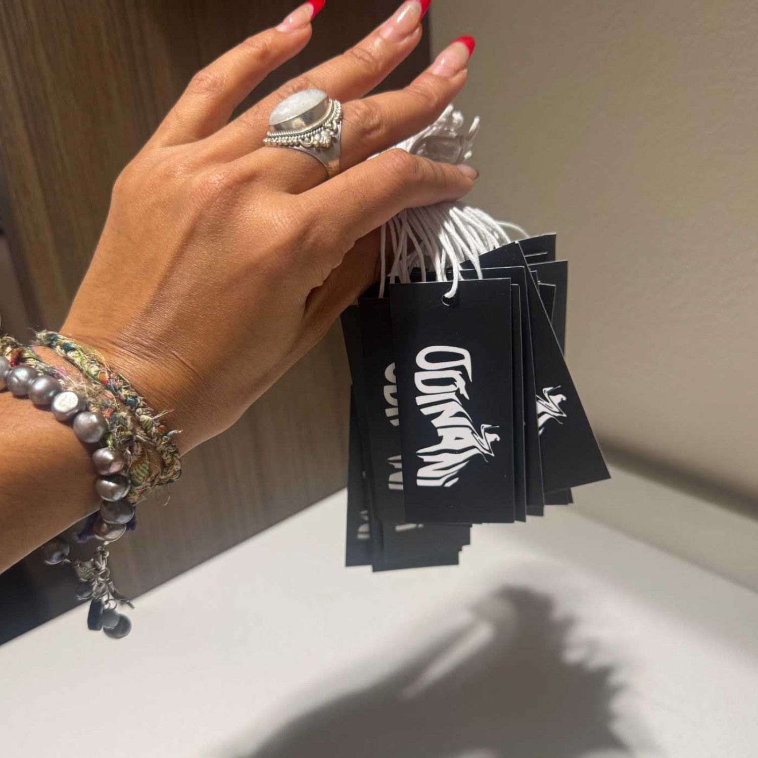 Odinani Logo Paper Tag