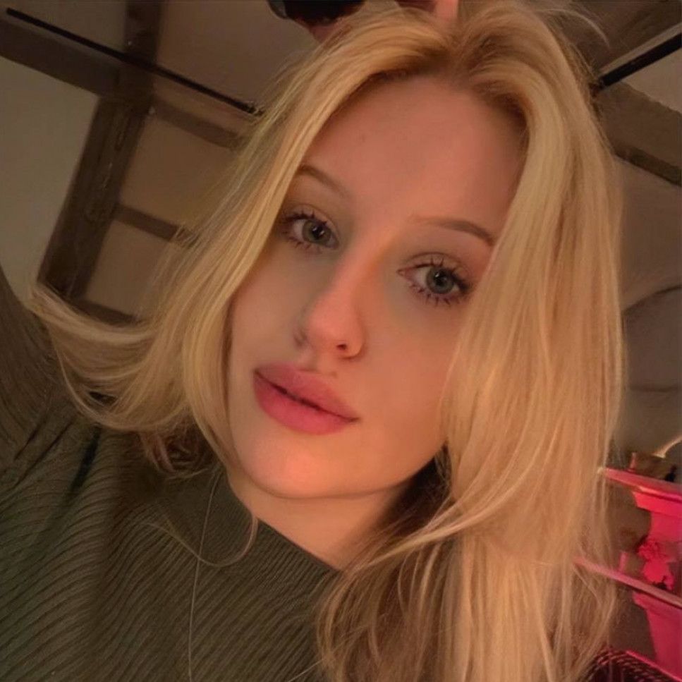 Treat me on my birthday and receive a hot gift