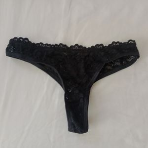 1 PIECE OF SEMITRANSPARENT BLACK THONG