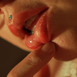 Labret piercing