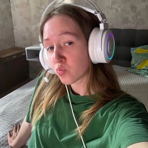 GAMER GIRL PHOTOSET