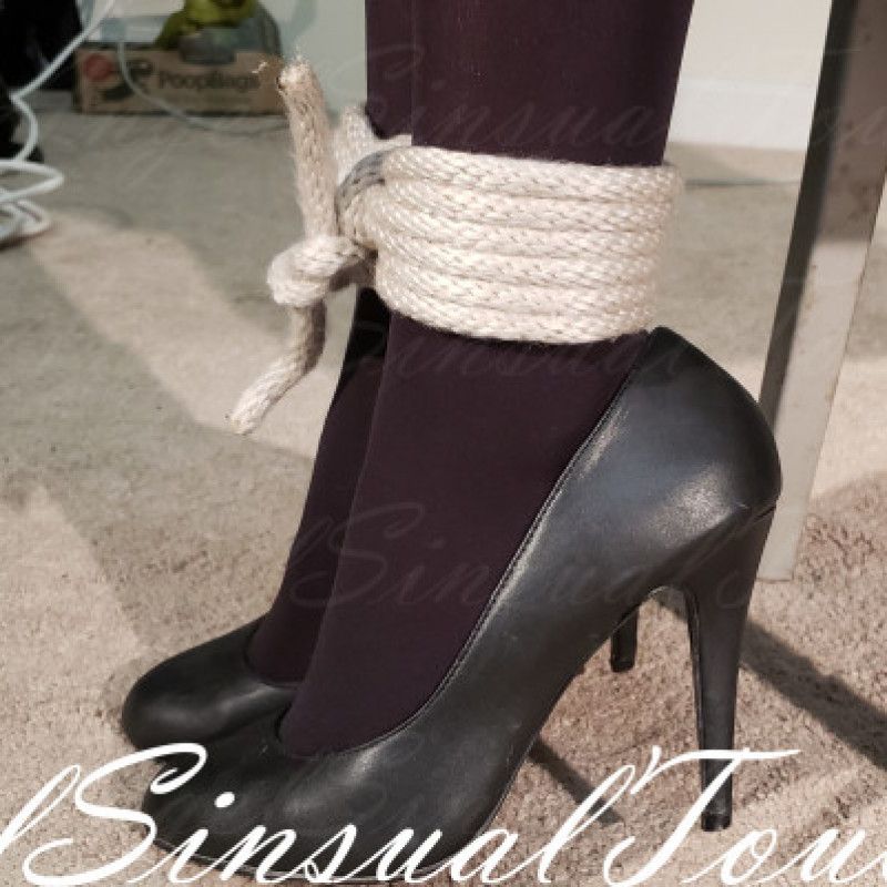 Personal Assistant Bondage Photos