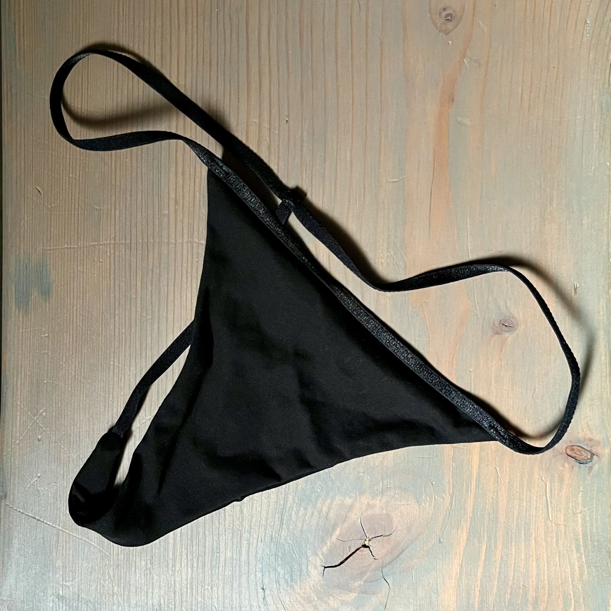 Black Gstring Worn in Video