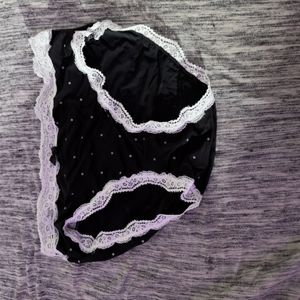 Used panties :3