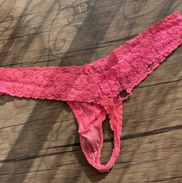 USED Very Worn Pink Lace Stretched Out Wedgie Thong
