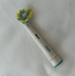 Disgusting well used toothbrush head