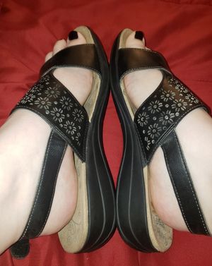 Painted Toes In Sandals