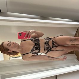 black lingerie cherrycandle