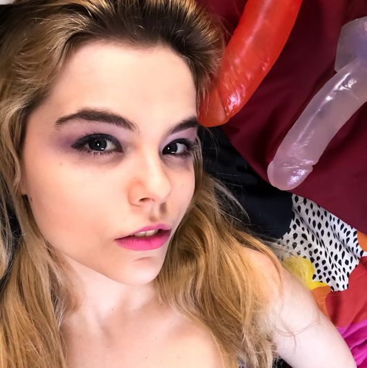 Give Me a Massage: Spoil and Take Care of Your Good Girl