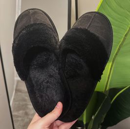 Worn slippers