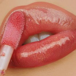 Buy me Lip Gloss!