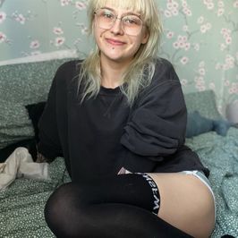 Body Writing Photoset