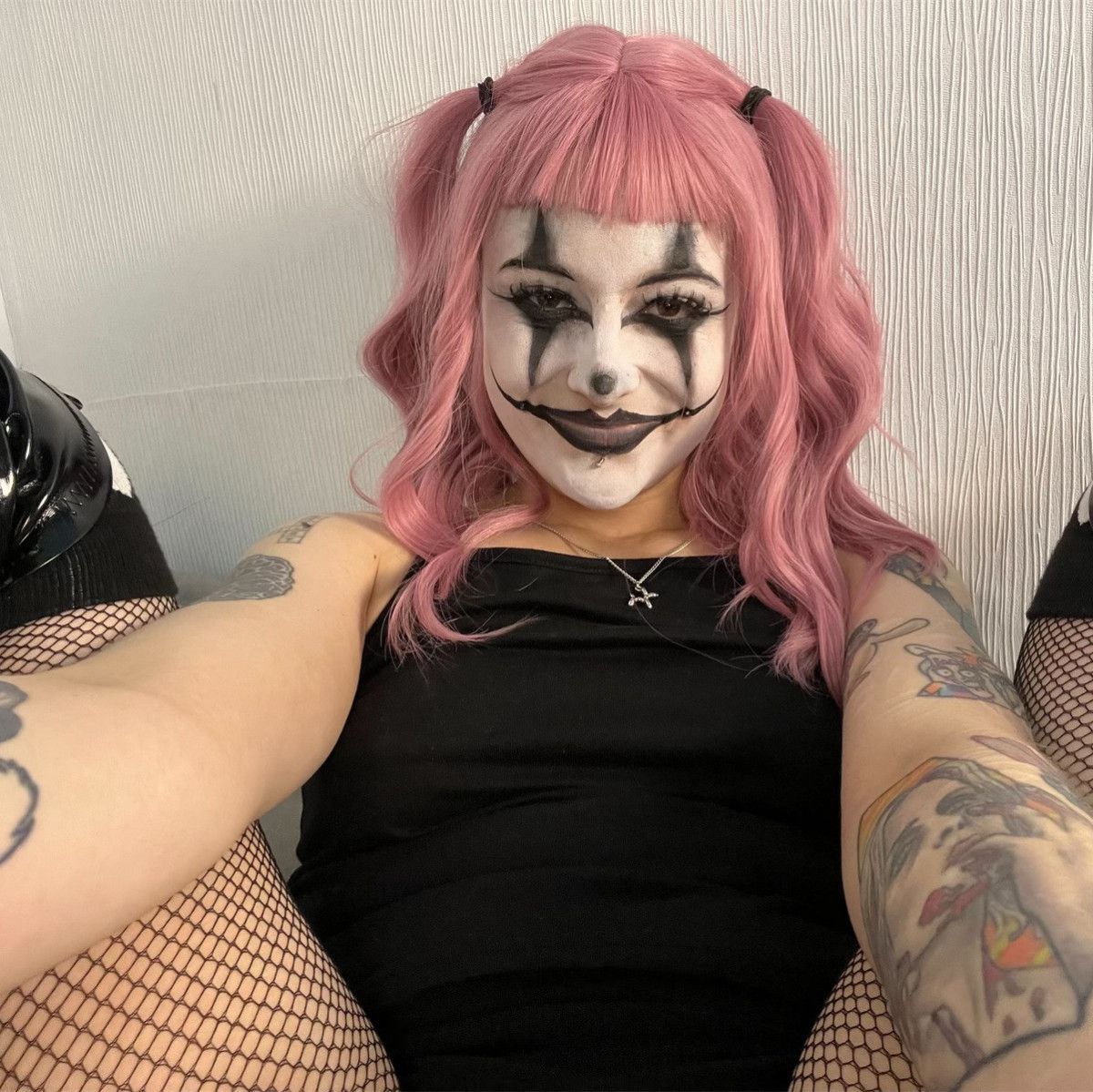 Cuckles Photoset 1