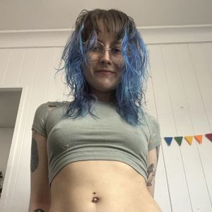 Bush Tease Photoset