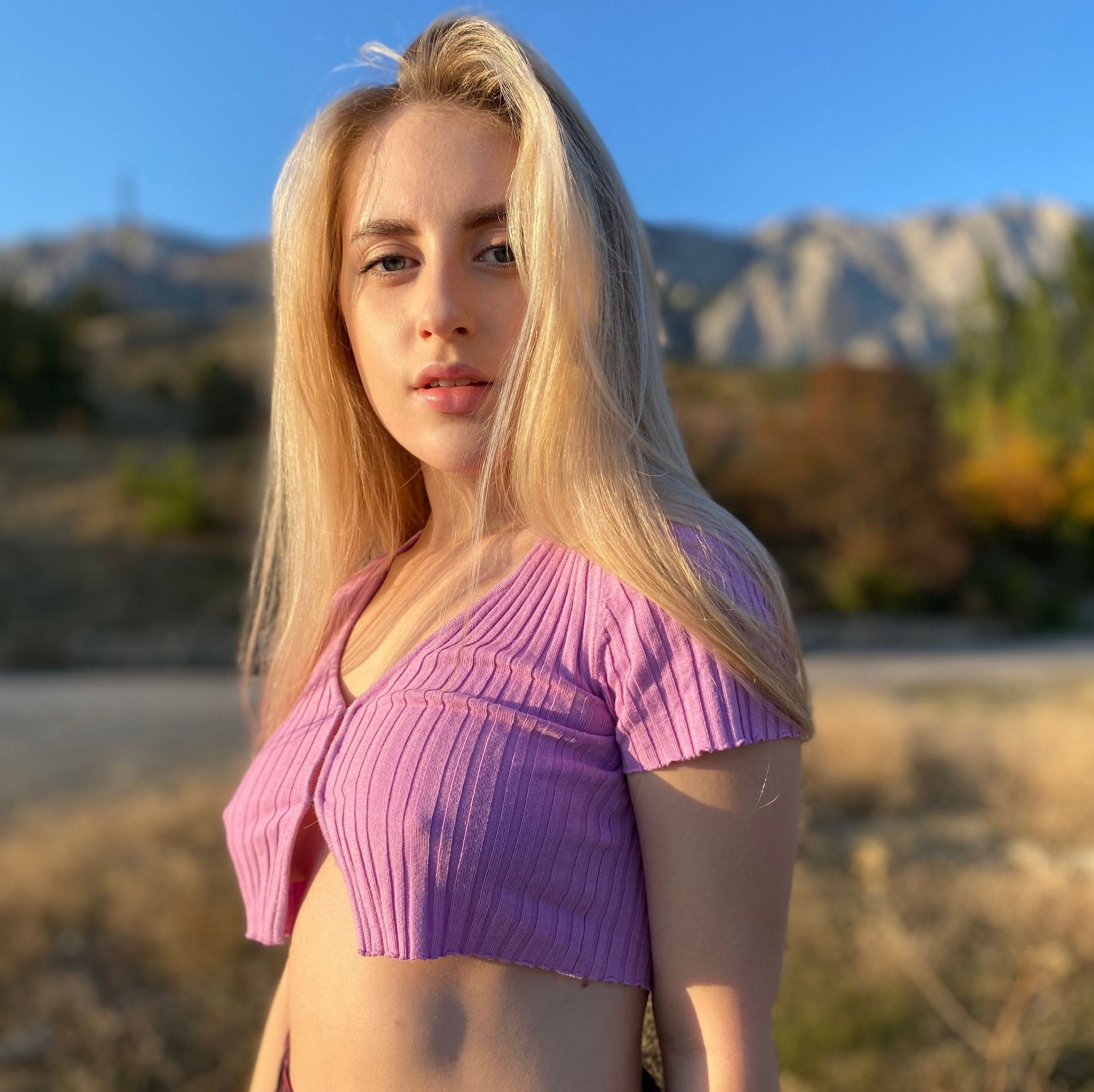 Photo set in mountains