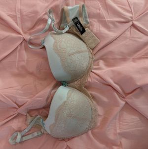 Teal lacey bra
