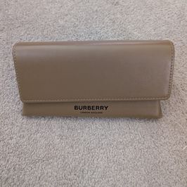 Burberry Sunglasses Case