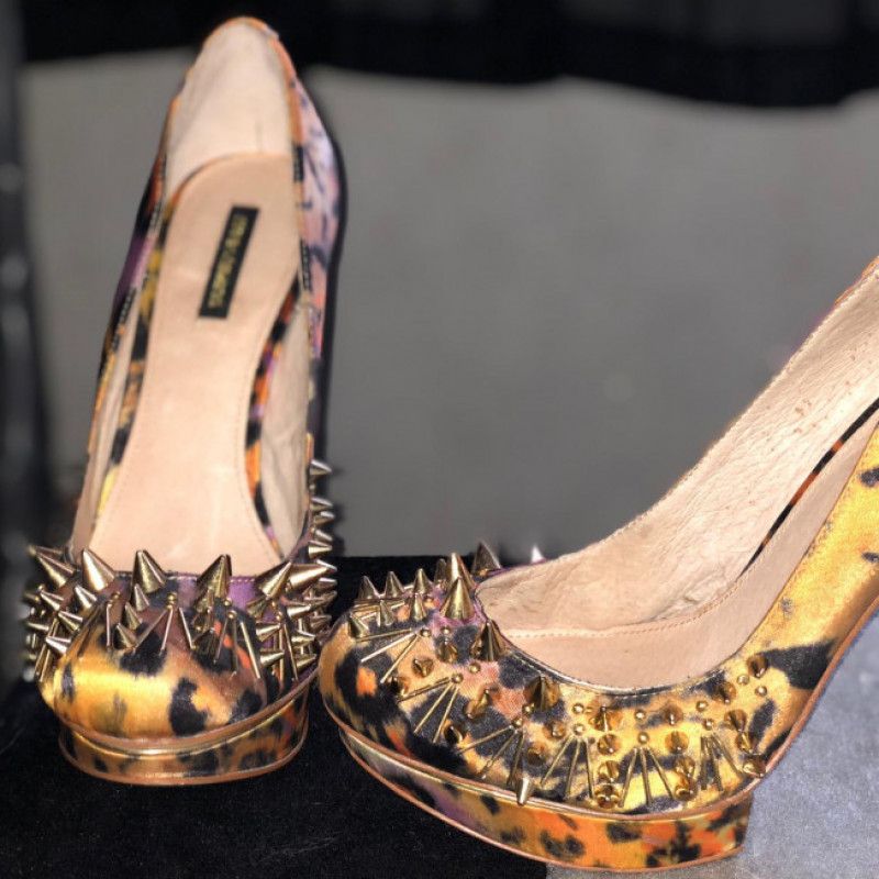 Size 5 Smelly High Heels