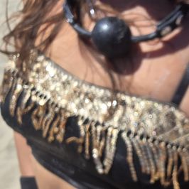 Ropa Usada The Arabian Nights Beach Gangbang
