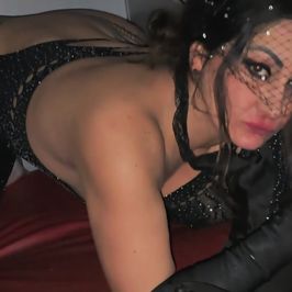Ropa Usada GLORYHOLE GANGBANG y BOSQUE DE PERROS DOGGING